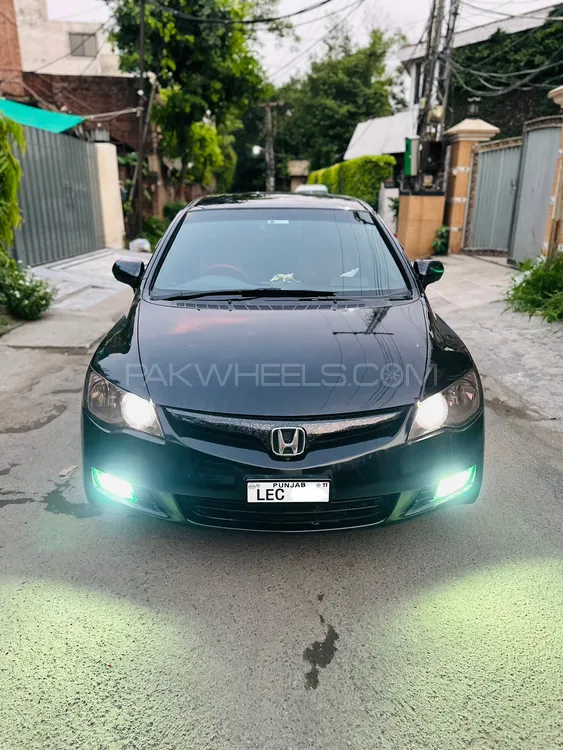 Honda Civic 2011 for Sale in Lahore Image-1