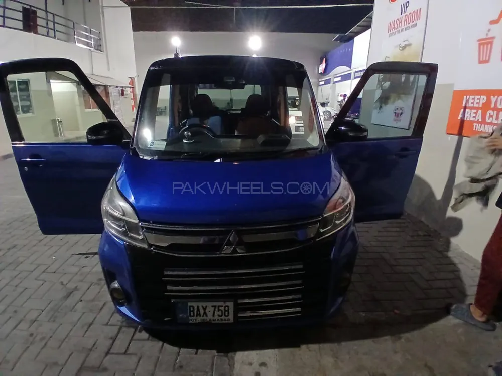Mitsubishi Ek Wagon 2017 for Sale in Gujranwala Image-1