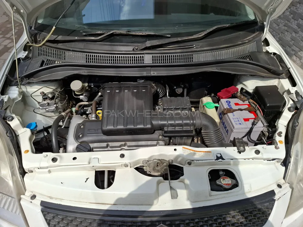 Suzuki Swift 2011 for Sale in Sargodha Image-1