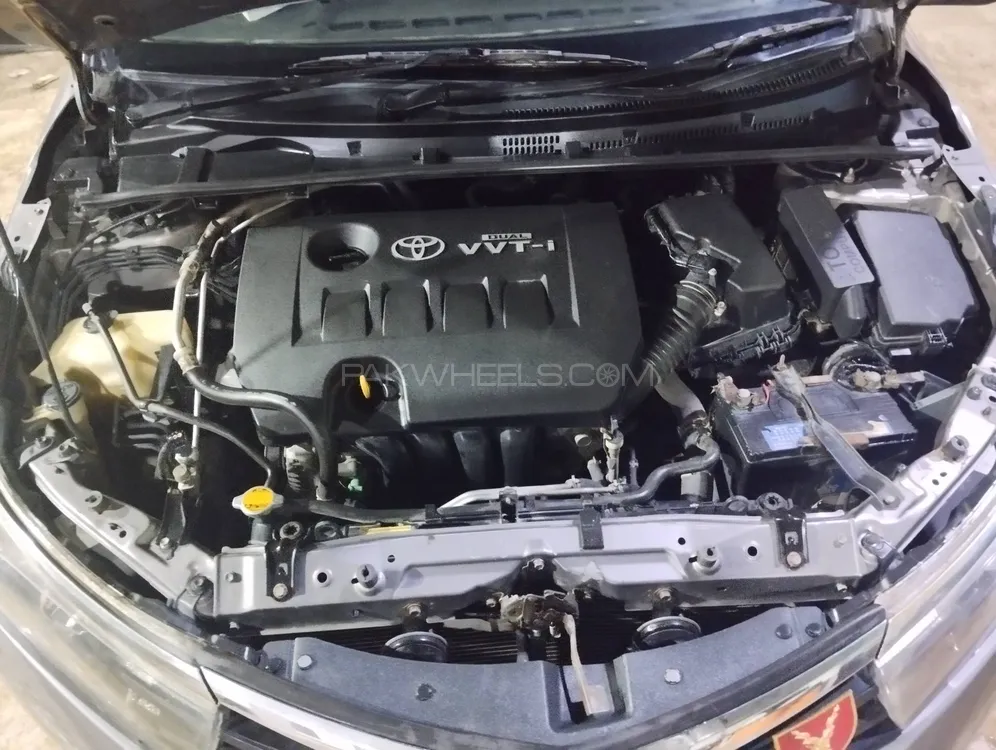 Toyota Corolla 2016 for Sale in Karachi Image-1