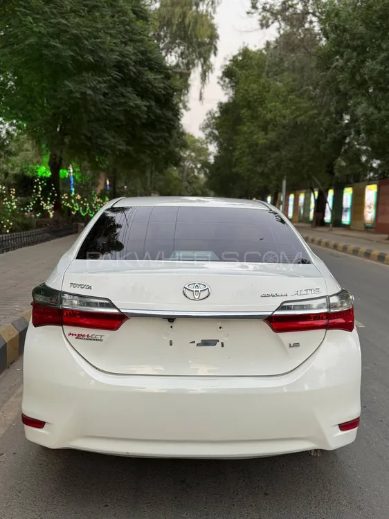 Toyota Corolla 2020 for Sale in Jhang Image-1