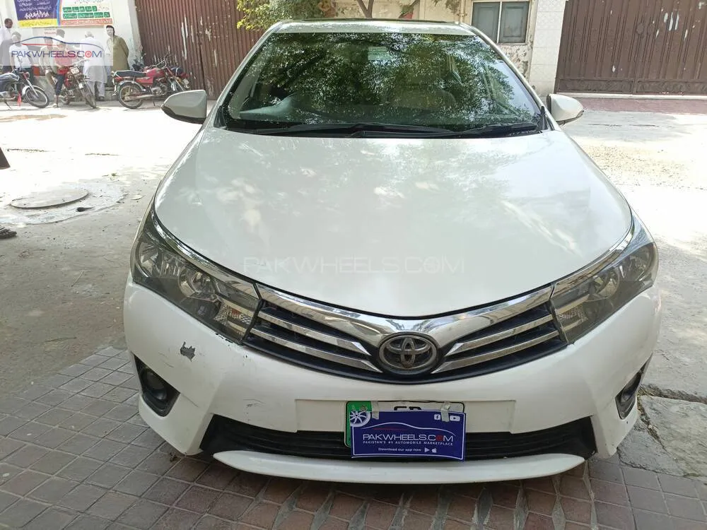 Toyota Corolla 2015 for Sale in Faisalabad Image-1