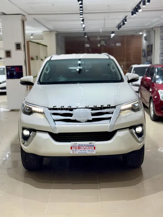 Toyota Fortuner 2019 for Sale in Gujrat Image-1