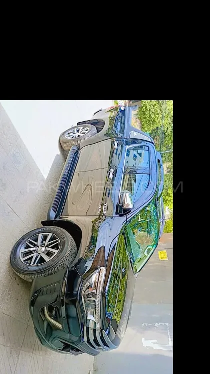 Toyota Hilux 2021 for Sale in Islamabad Image-1