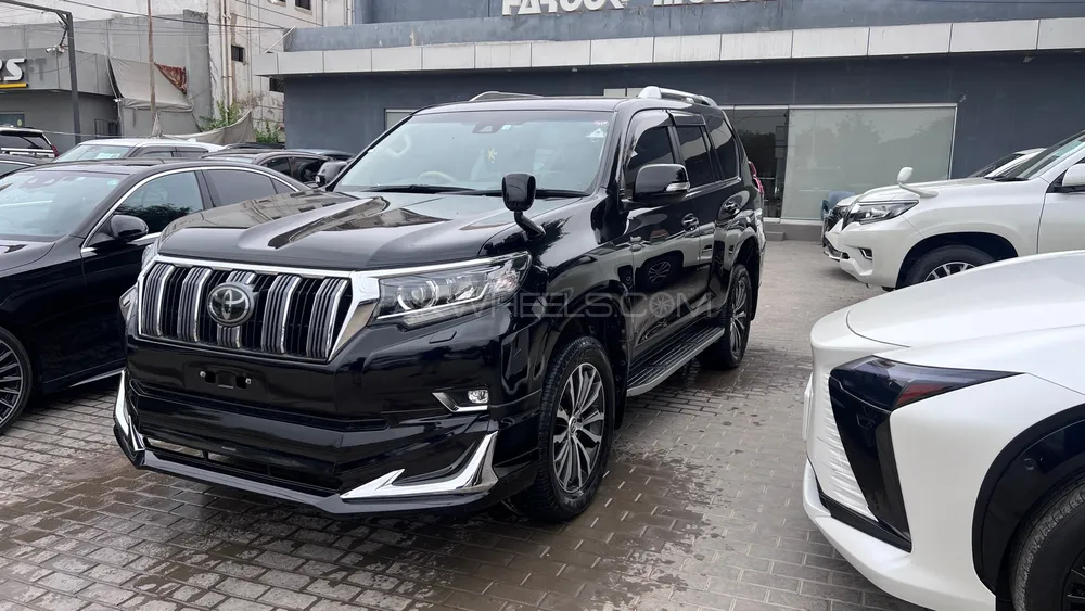 Toyota Prado 2018 for Sale in Karachi Image-1