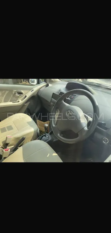 Toyota Vitz 2010 for Sale in Lahore Image-1