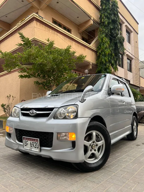 Daihatsu Terios Kid 2010 for Sale in Karachi Image-1