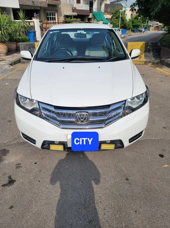 Honda City 2016 for Sale in Islamabad Image-1