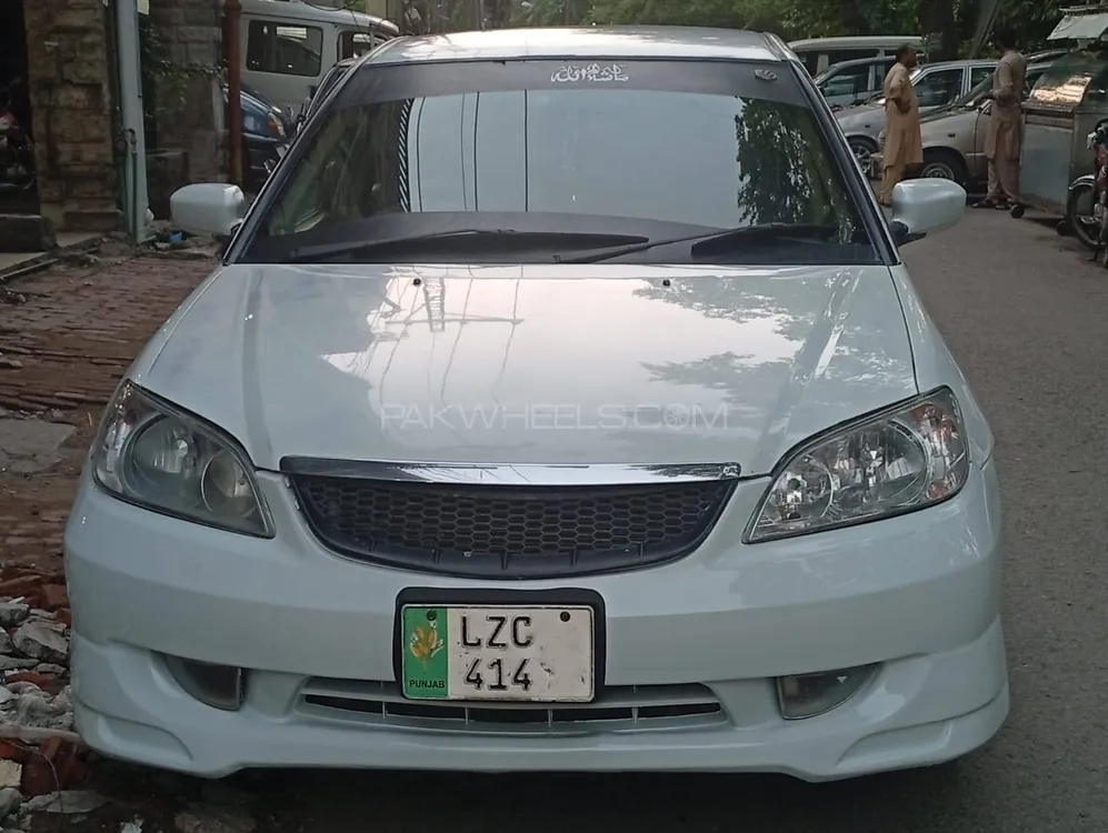 Honda Civic 2004 for Sale in Lahore Image-1
