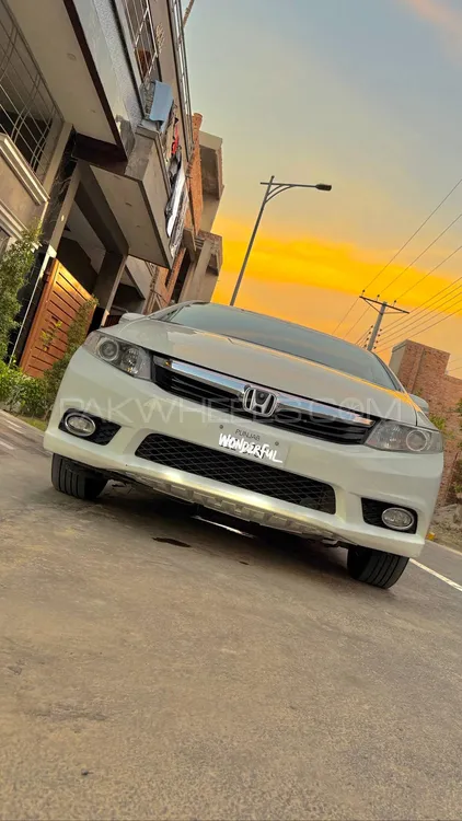 Honda Civic 2015 for Sale in Faisalabad Image-1
