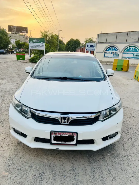 Honda Civic 2015 for Sale in Bahawalpur Image-1
