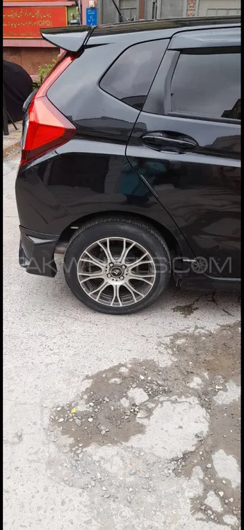 Honda Fit 2014 for Sale in Lahore Image-1