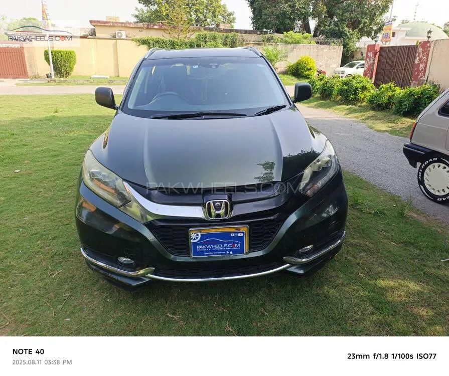 Honda Vezel 2014 for Sale in Islamabad Image-1