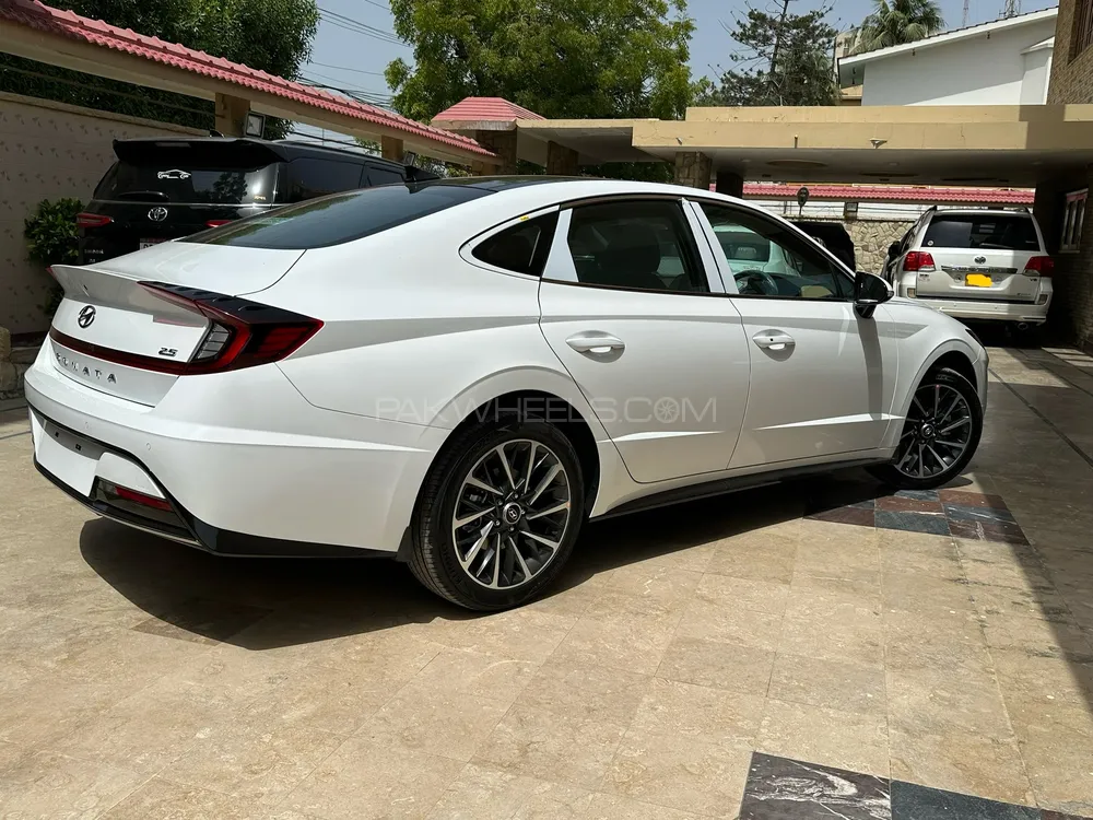 Hyundai Sonata 2023 for Sale in Karachi Hyundai Sonata 2023 for Sale in Karachi Image-6