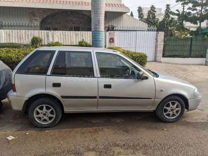 Suzuki Cultus 2004 for Sale in Karachi Image-1