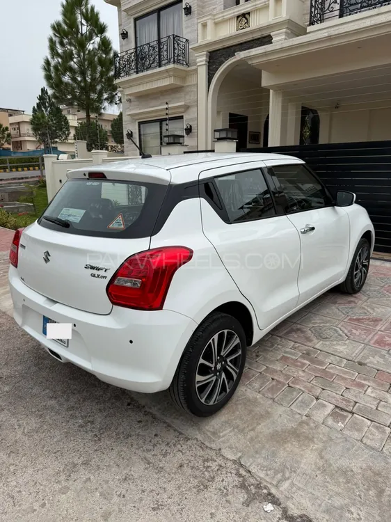 Suzuki Swift 2023 for Sale in Islamabad Image-1