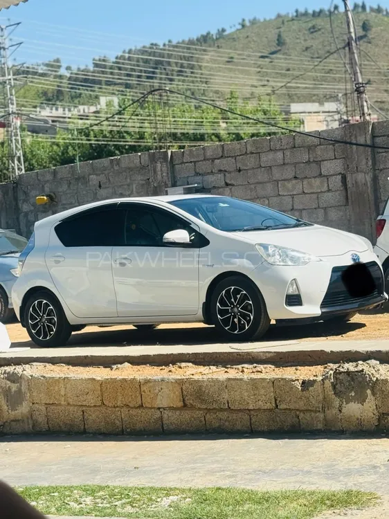 Toyota Aqua 2012 for Sale in Islamabad Image-1