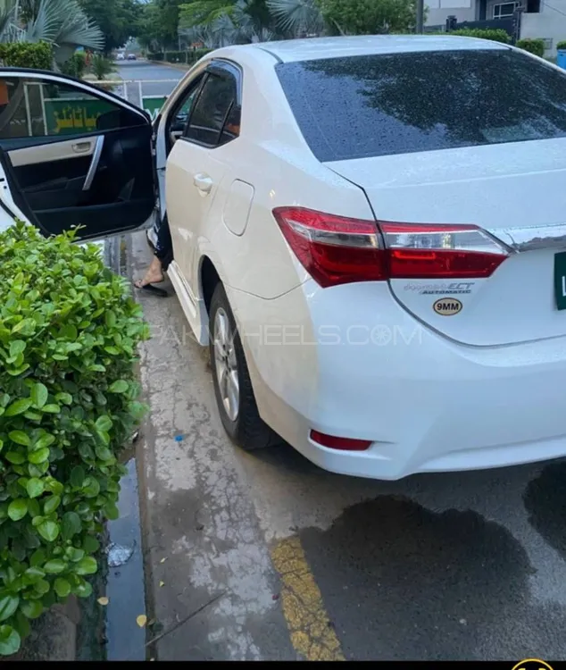 Toyota Corolla 2016 for Sale in Faisalabad Image-1