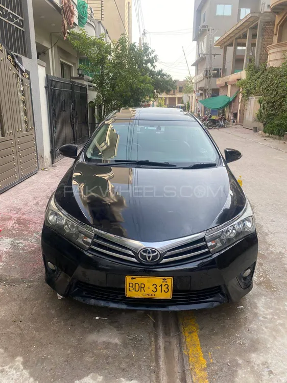 Toyota Corolla 2015 for Sale in Islamabad Image-1