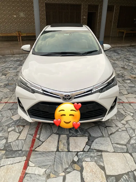 Toyota Corolla 2019 for Sale in Peshawar Image-1
