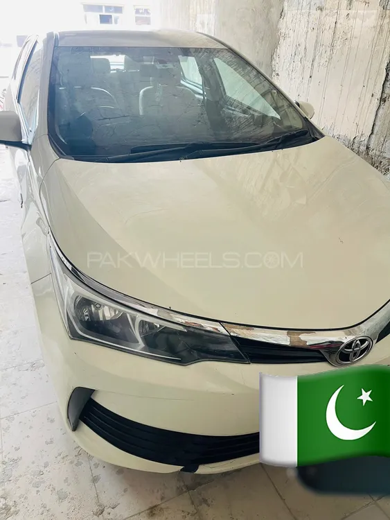Toyota Corolla 2016 for Sale in Gujrat Image-1