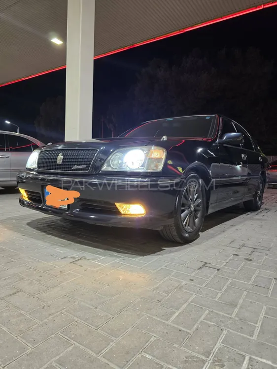 Toyota Crown 2001 for Sale in Islamabad Image-1