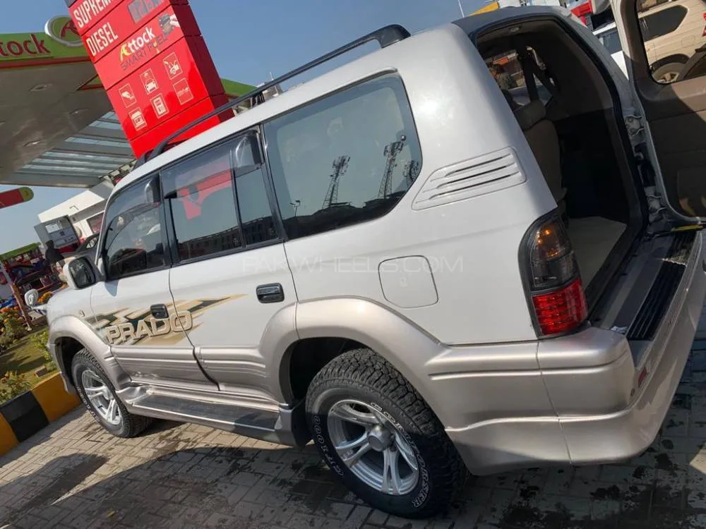 Toyota Prado 2001 for Sale in Islamabad Image-1