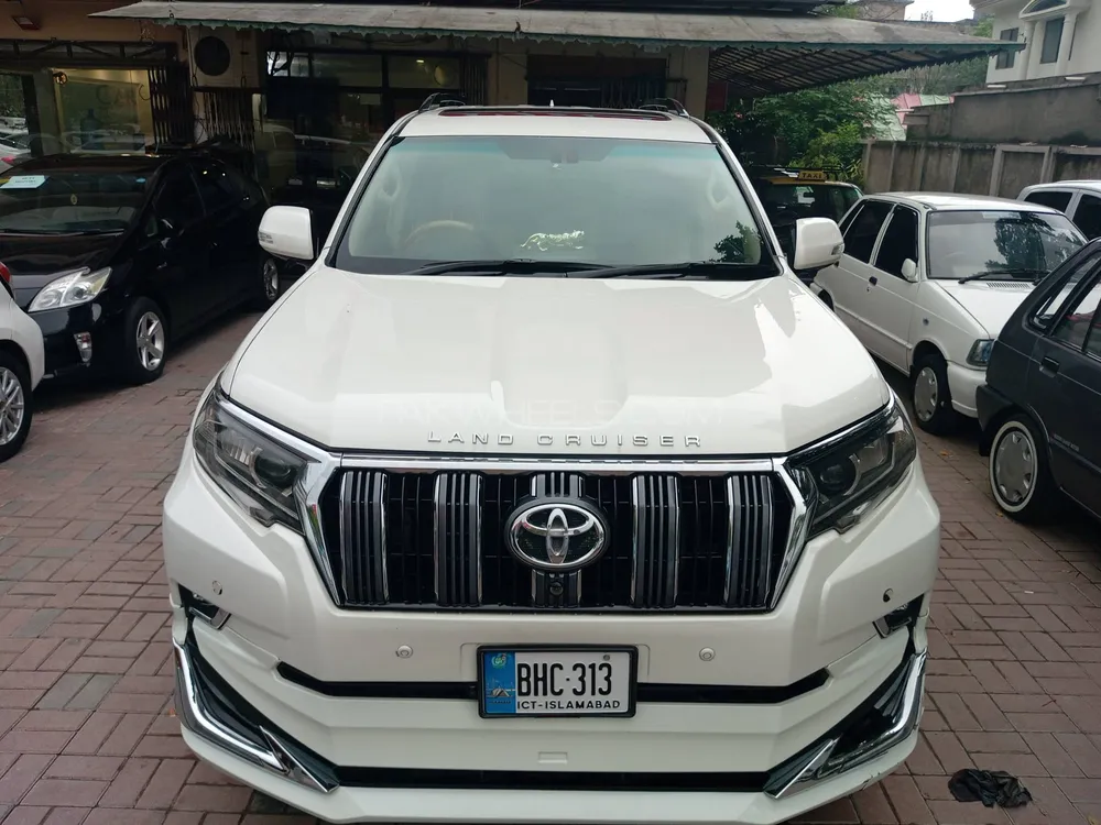 Toyota Prado 2010 for Sale in Islamabad Image-1