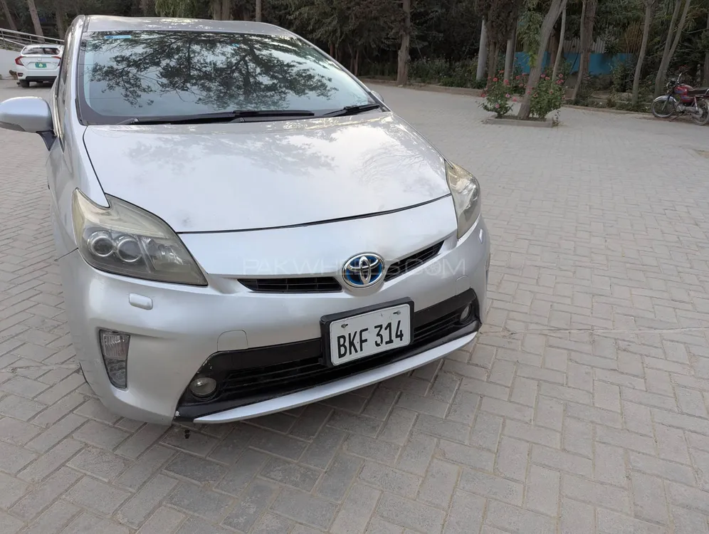 Toyota Prius 2013 for Sale in Quetta Image-1