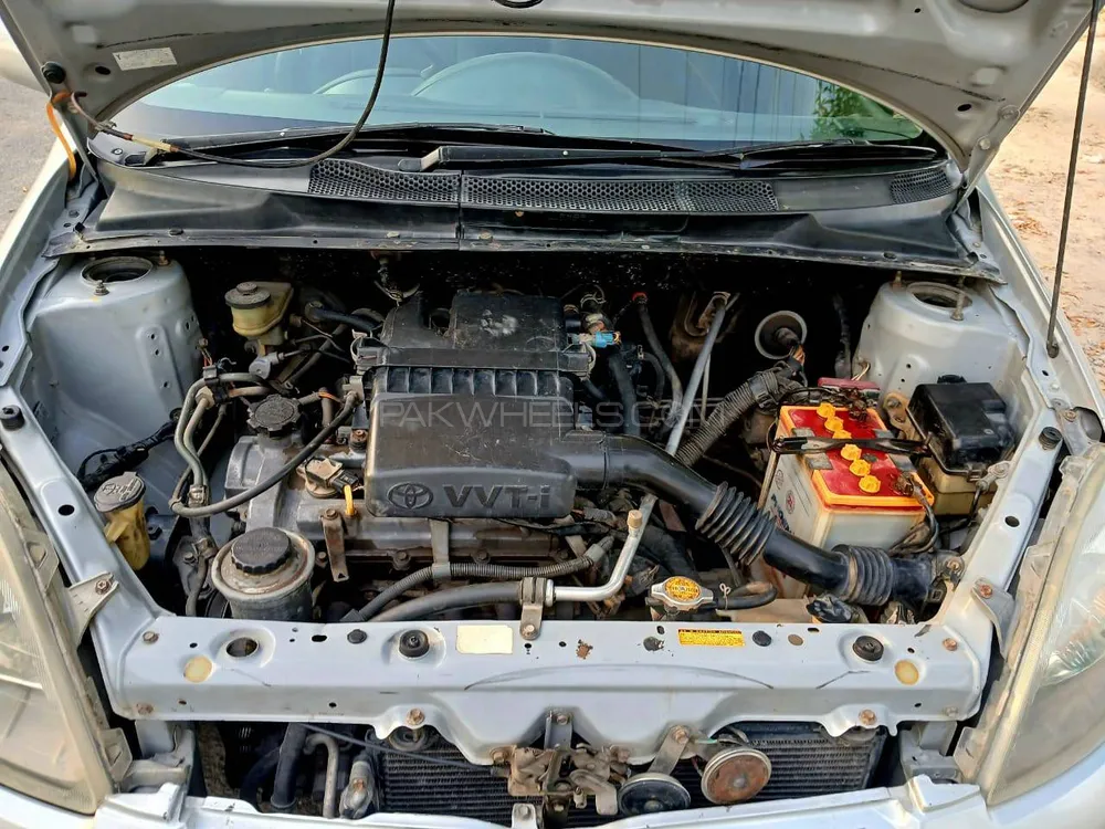 Toyota Vitz 2013 for Sale in Dera ismail khan Image-1