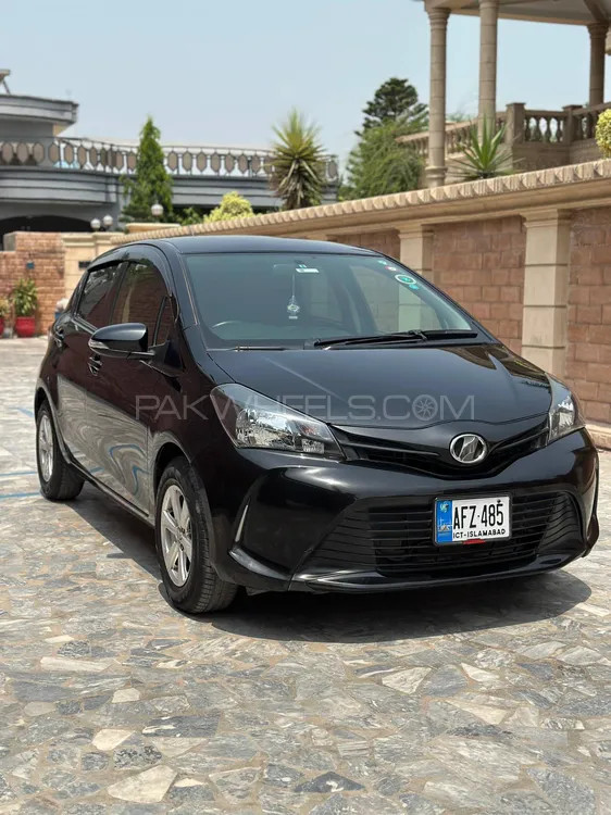 ٹویوٹا ویٹز 2014 for Sale in پشاور Image-1