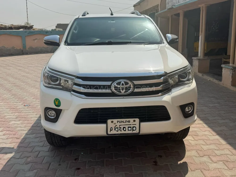 Toyota Hilux 2018 for Sale in Lahore Image-1