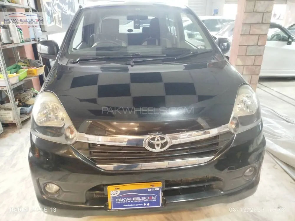 Toyota Pixis Epoch 2016 for Sale in Karachi Image-1