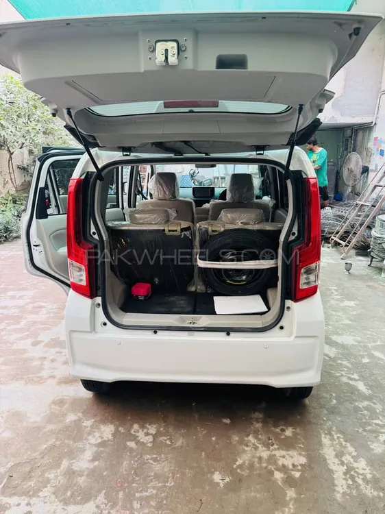 Daihatsu Move 2021 for Sale in Lahore Image-1