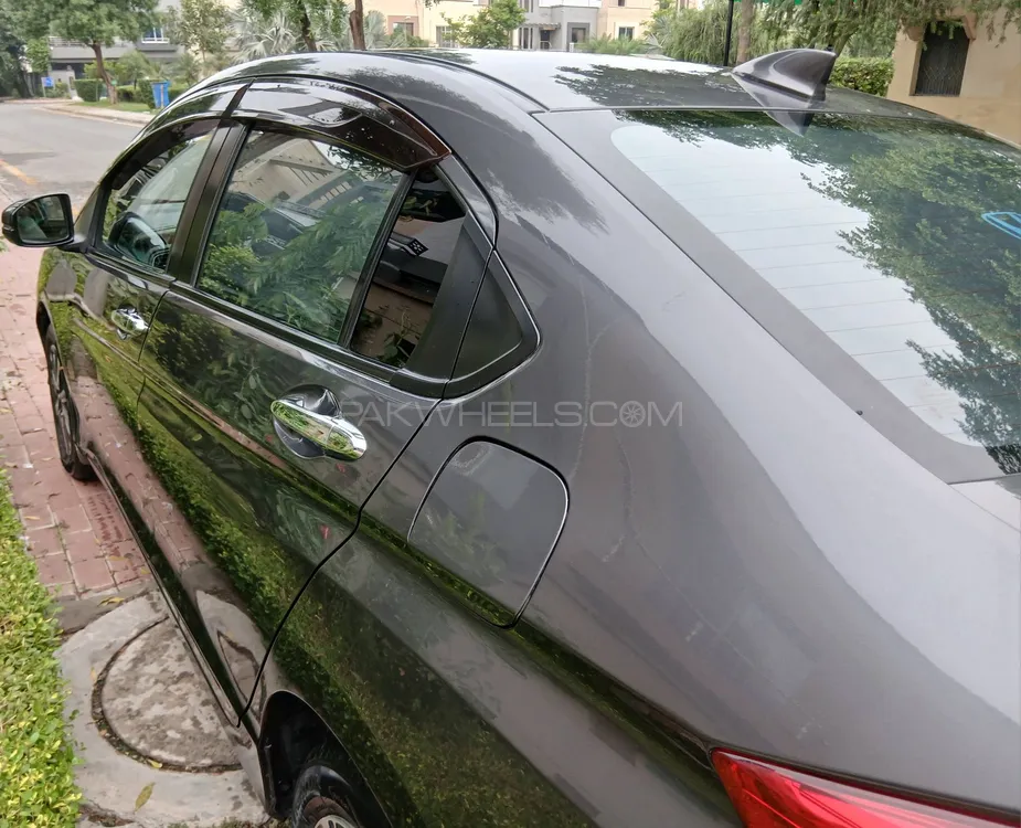 Honda City 2022 for Sale in Lahore Image-1