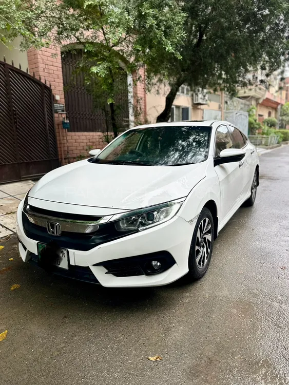 Honda Civic 2019 for Sale in Lahore Image-1