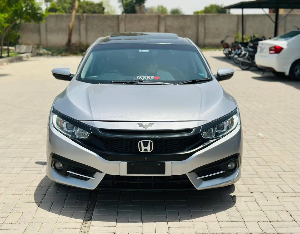 Honda Civic 2016 for Sale in Multan Image-1