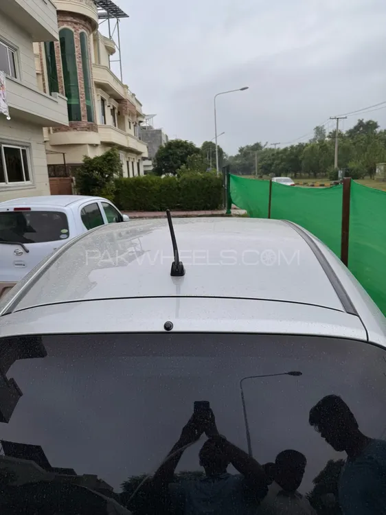 Honda Fit 2011 for Sale in Islamabad Image-1