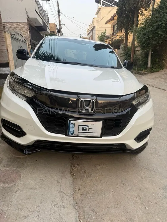 Honda Vezel 2019 for Sale in Wah cantt Image-1