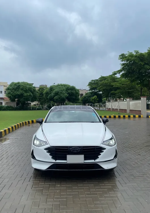 Hyundai Sonata 2022 for Sale in Lahore Image-1