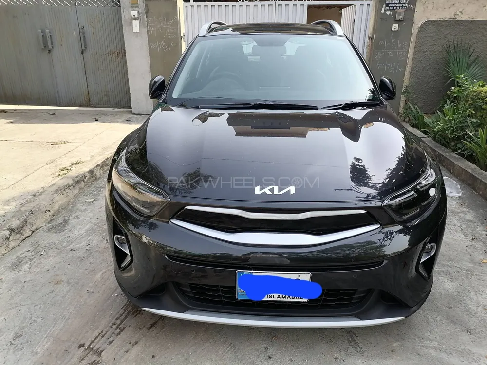 KIA Stonic 2023 for Sale in Islamabad Image-1