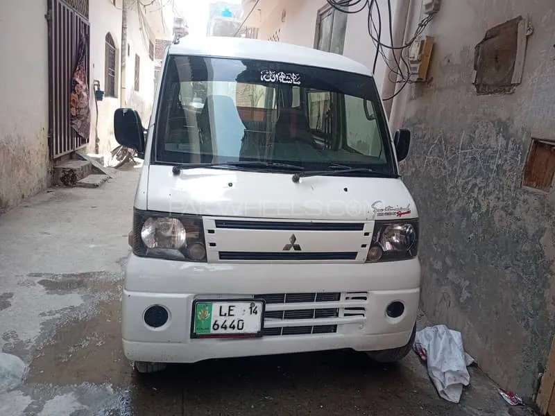 Mitsubishi Minicab 2010 for Sale in Lahore Image-1