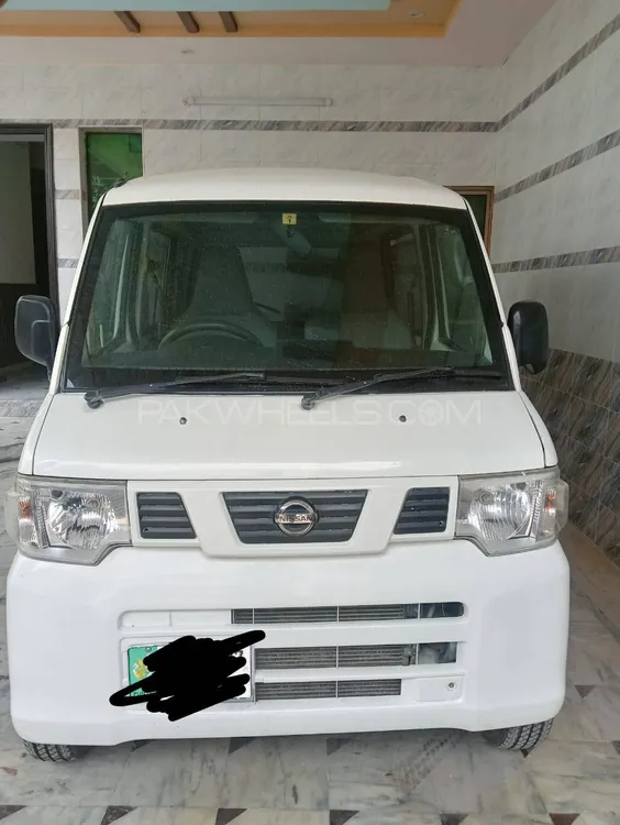 Nissan Clipper 2017 for Sale in Faisalabad Image-1