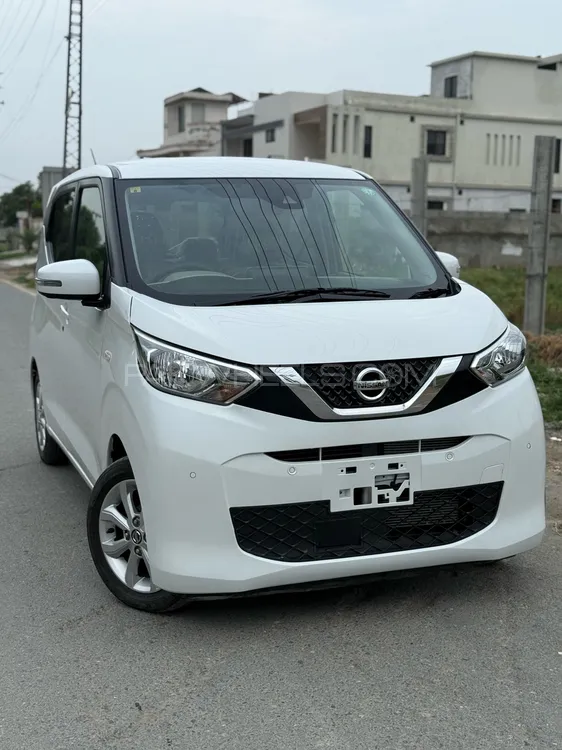 Nissan Dayz 2023 for Sale in Lahore Image-1