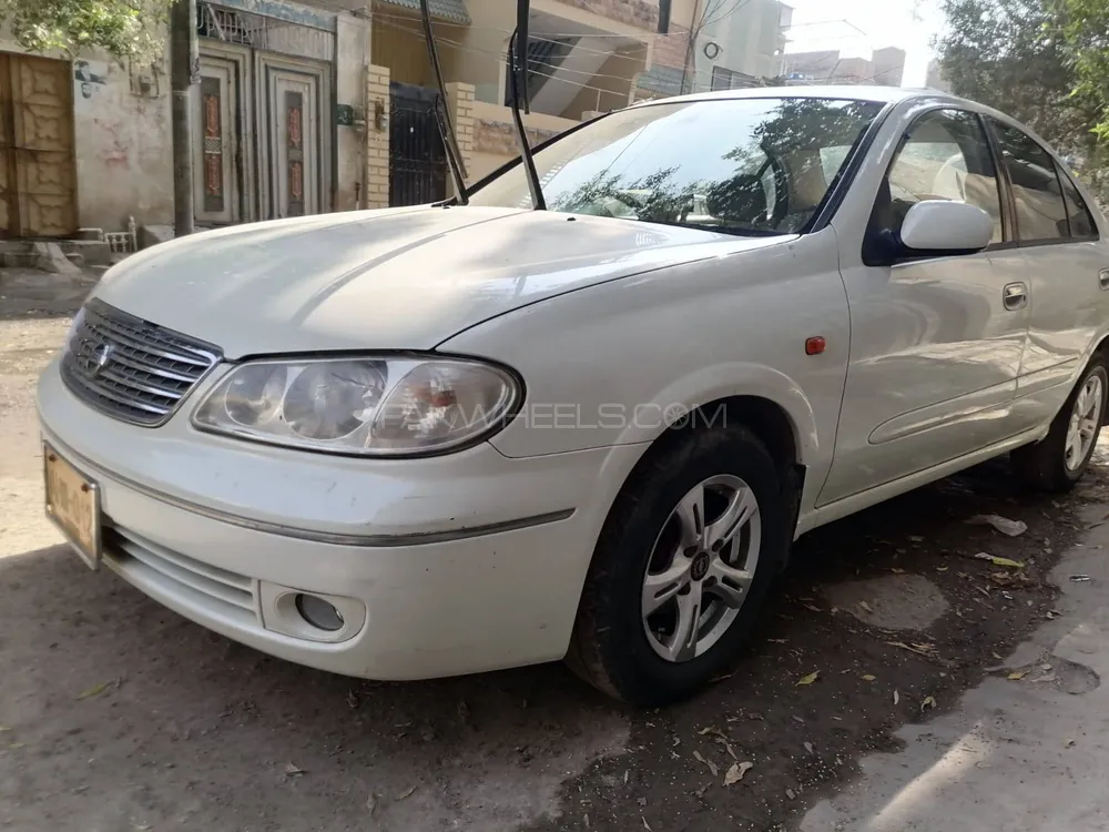 Nissan Sunny 2005 for Sale in Karachi Image-1