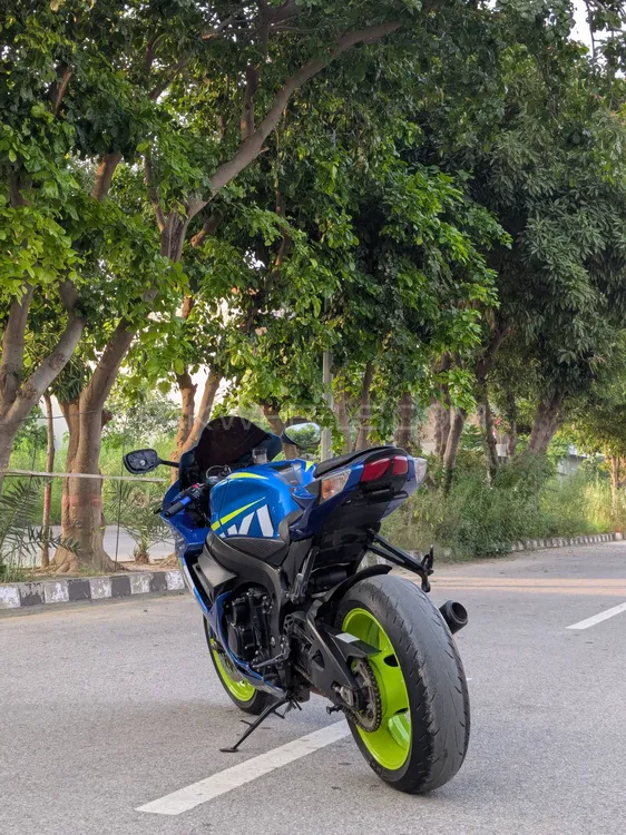 سوزوکی GSX-R600 2015 for Sale سوزوکی GSX-R600 2015 for Sale Image-6