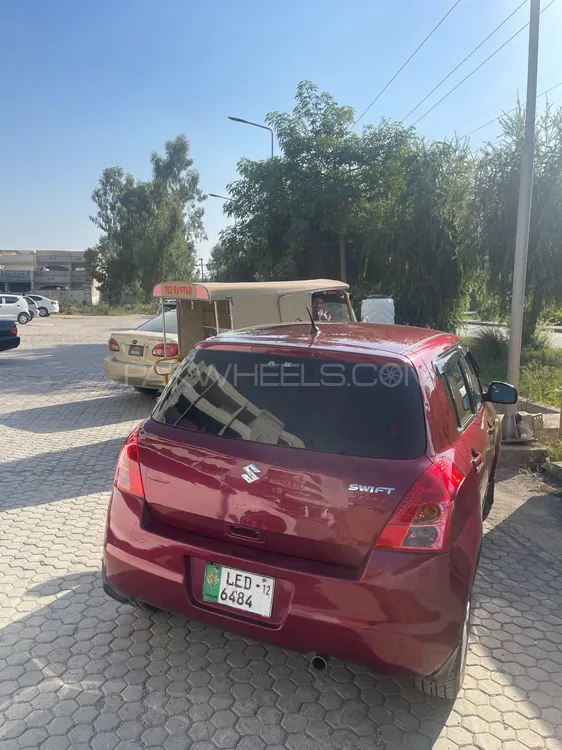 Suzuki Swift 2012 for Sale in Peshawar Image-1