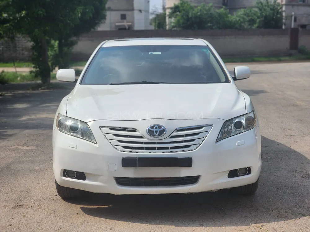 Toyota Camry 2006 for Sale in Sahiwal Image-1