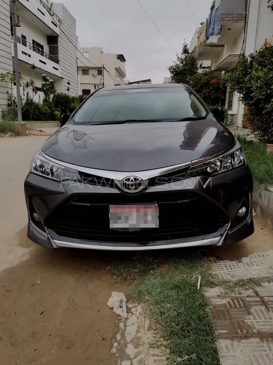 Toyota Corolla 2018 for Sale in Karachi Image-1