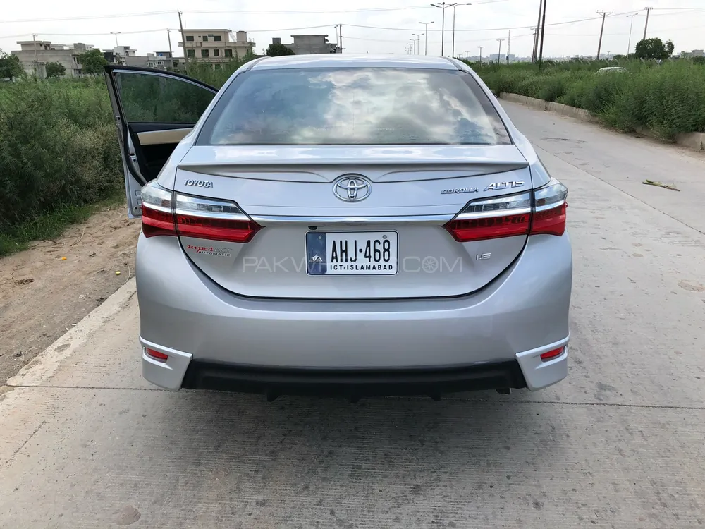 Toyota Corolla 2018 for Sale in Rawalpindi Image-1